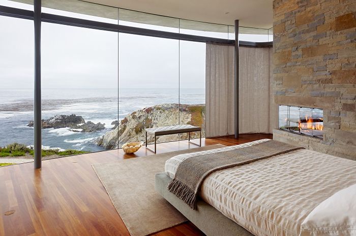 Bedroom Views To Die For!