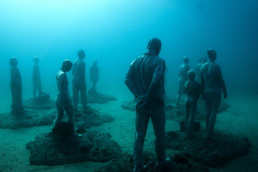 Breathtaking Underwater Museum Turns Ocean Floor Into Art Gallery And Doubles As Artificial Reef