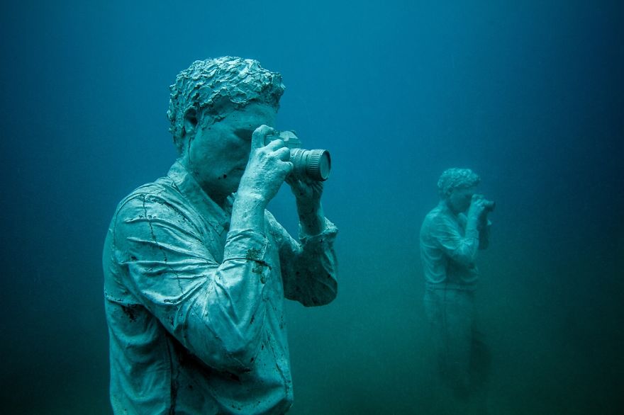 Breathtaking Underwater Museum Turns Ocean Floor Into Art Gallery And Doubles As Artificial Reef Breathtaking Underwater Museum Turns Ocean Floor Into Art Gallery And Doubles As Artificial Reef