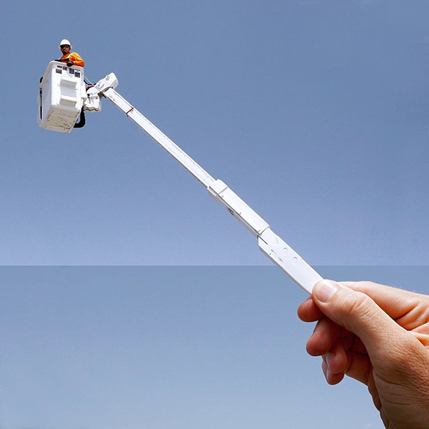 Cherry Picker + Plastic Knife