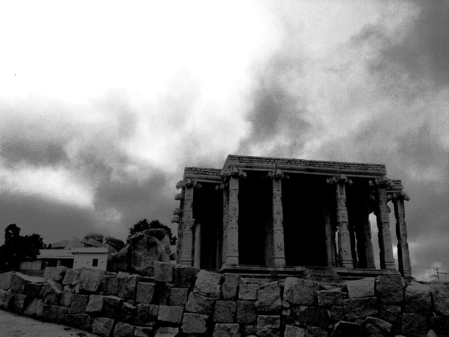 Hampi - Dreams Were Made Out Of Stone..