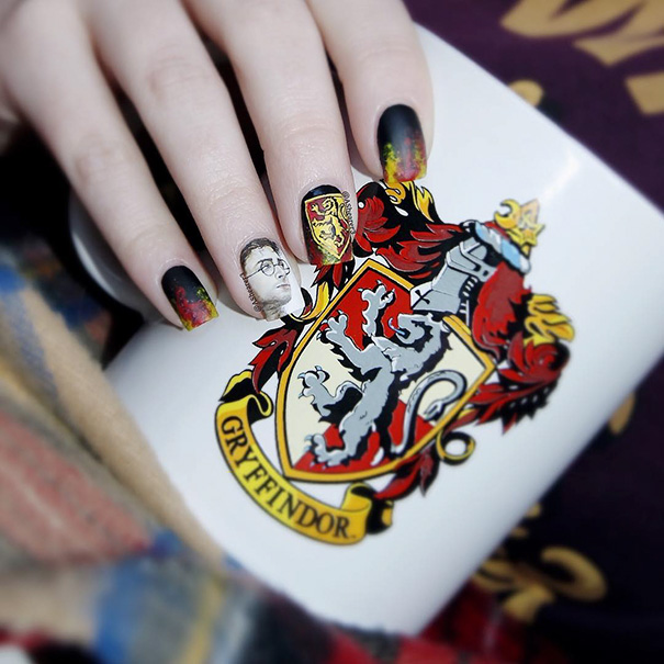 Harry Potter Nails Art