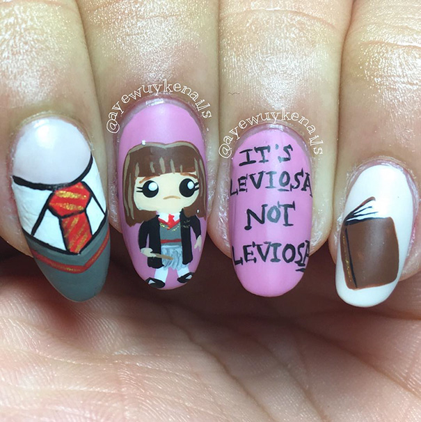Harry Potter Nails Art