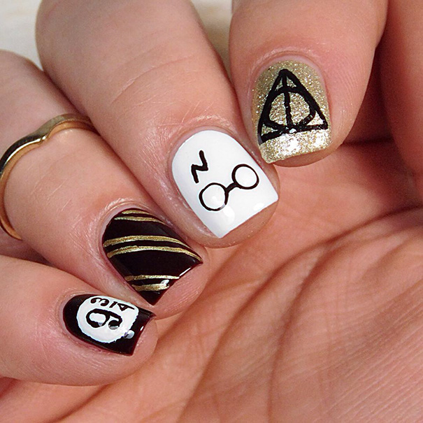 Harry Potter Nails Art