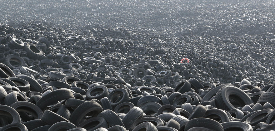 Heavy Sea: My Fictional Idea About Environmental Problems Suddenly Became So Real Heavy Sea: My Fictional Idea About Environmental Problems Suddenly Became So Real