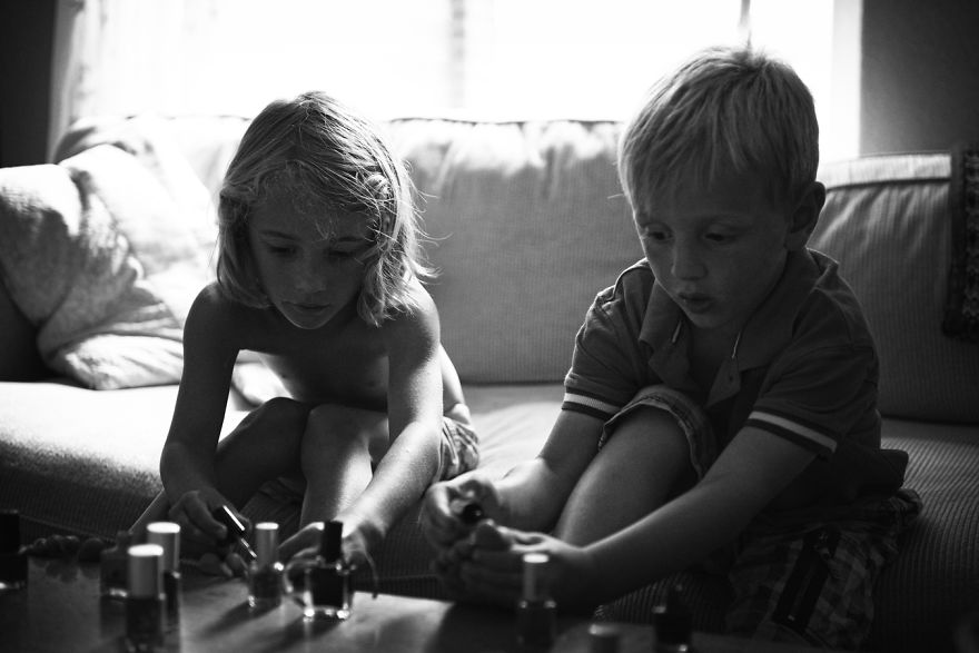 I Documented The Unconditional Friendship Between My Son And His Best Friend Before She Moved Away I Documented The Unconditional Friendship Between My Son And His Best Friend Before She Moved Away