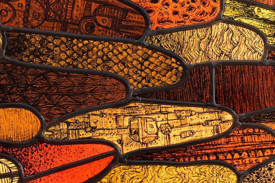 I Made A Glass Sculpture Of An Amoeba Out Of Detailed Paintings That Can Only Be Seen From Close Up I Made A Glass Sculpture Of An Amoeba Out Of Detailed Paintings That Can Only Be Seen From Close Up