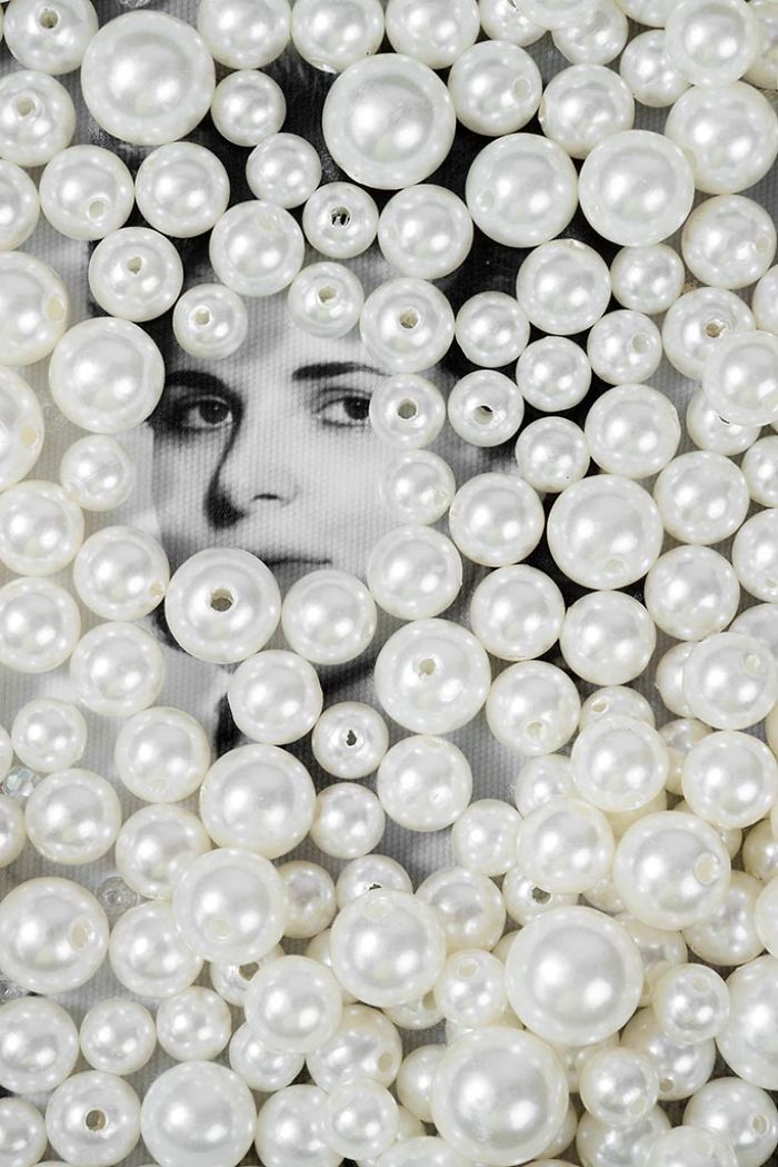 I Never Had A Good Relationship With My Mom, So I Manipulated Her Photo To Feel Closer To Her