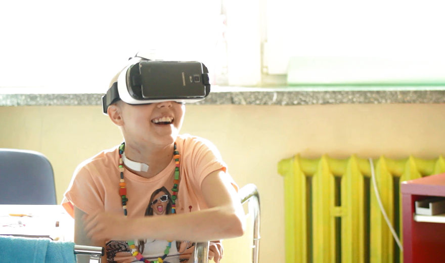 I Try To Make Kids With Cancer Smile Using Virtual Reality Technology