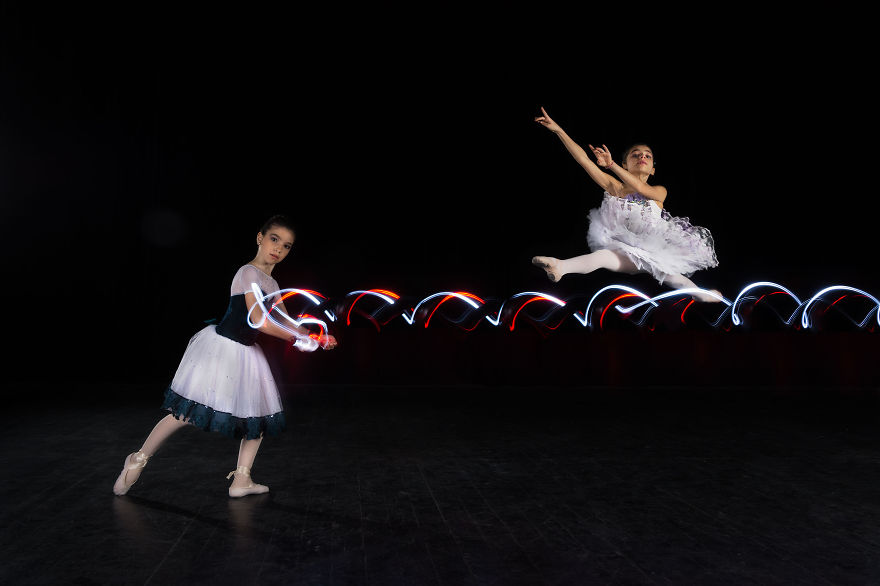I Used Continuous Light And Flash To Capture Dance Moves