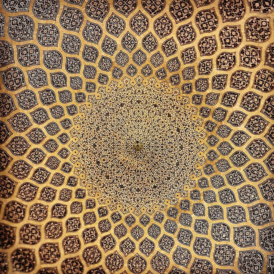 The Hypnotizing Beauty Of Iranian Mosque Ceilings The Hypnotizing Beauty Of Iranian Mosque Ceilings