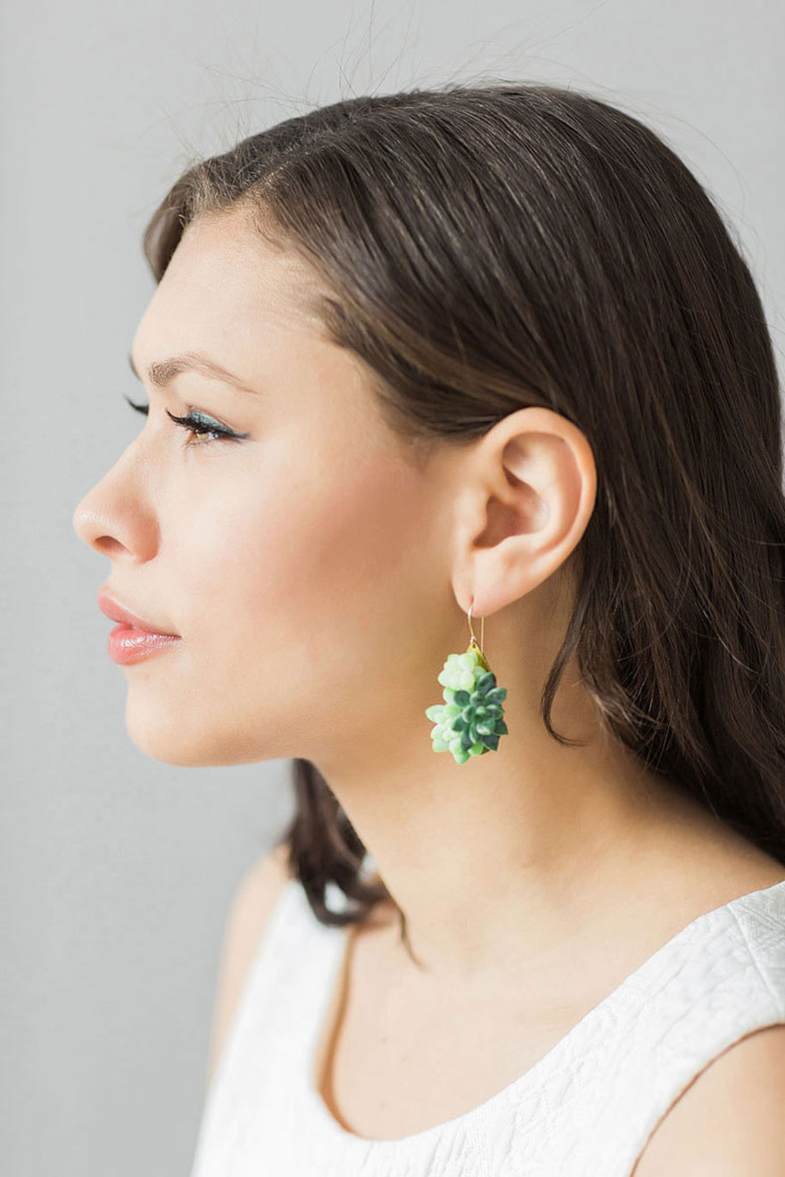 living-succulent-plant-jewelry-passionflower-susan-mcleary-1 living-succulent-plant-jewelry-passionflower-susan-mcleary-1