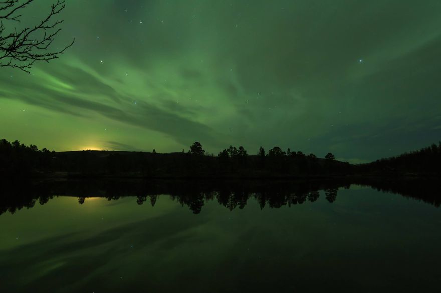 Me And My Girlfriend Traveled To Scandinavia To Chase Auroras