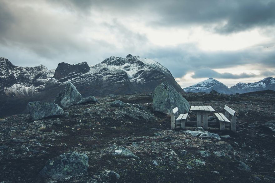 Me And My Girlfriend Traveled To Scandinavia To Chase Auroras