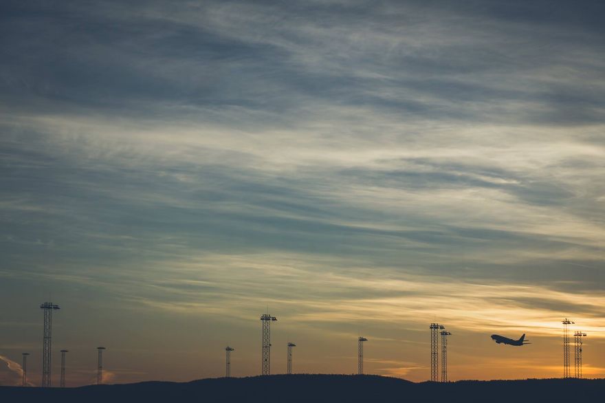 Me And My Girlfriend Traveled To Scandinavia To Chase Auroras