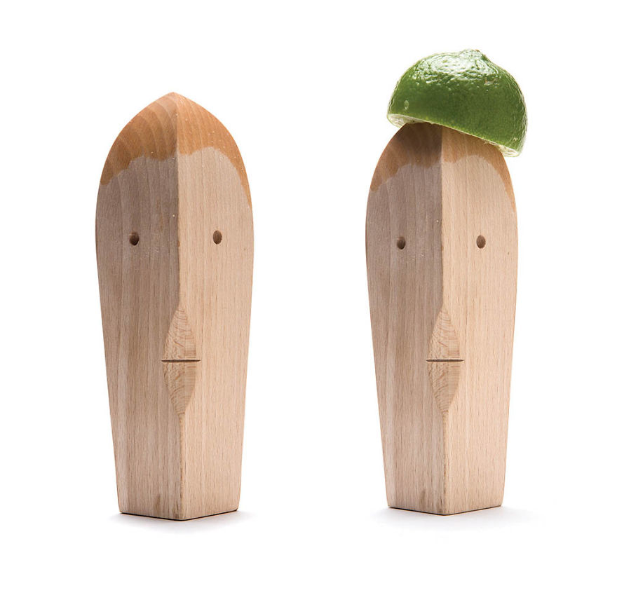 Squeeze Your Lemon Juice With This Juice Bruce