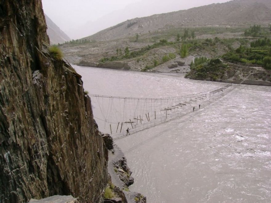 The Most Dangerous Bridges In The World