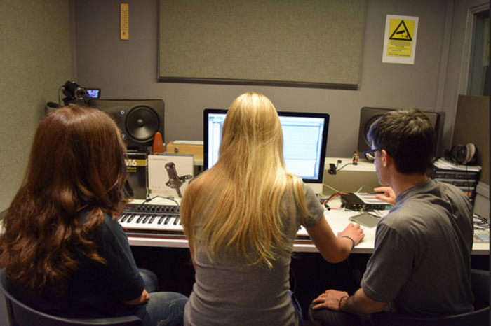 The Story Of A Library That Transformed A Greek City