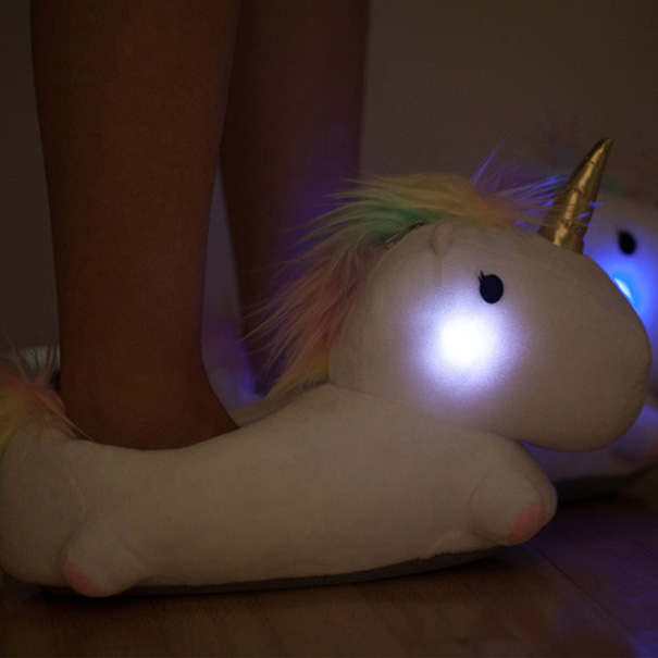 unicorn-slippers-light-up-3 unicorn-slippers-light-up-3