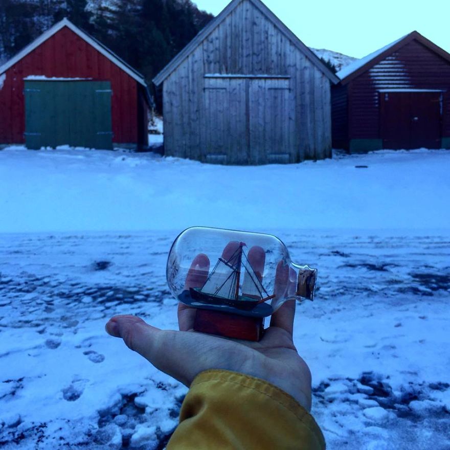 We Are Two Norwegian Sisters That Creates Photos Based On Our Passion For Music And Photography We Are Two Norwegian Sisters That Creates Photos Based On Our Passion For Music And Photography