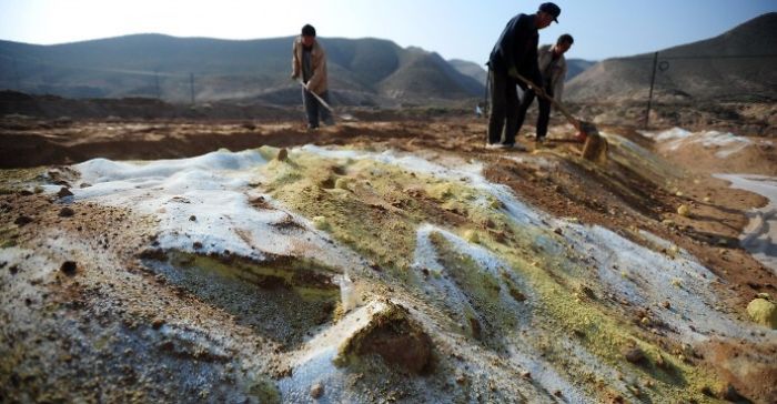 27 Photos Of Pollution To Show Us To Act More Eco Friendly