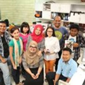 october_floss avatar