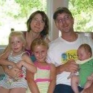 lara_and_lawrence avatar