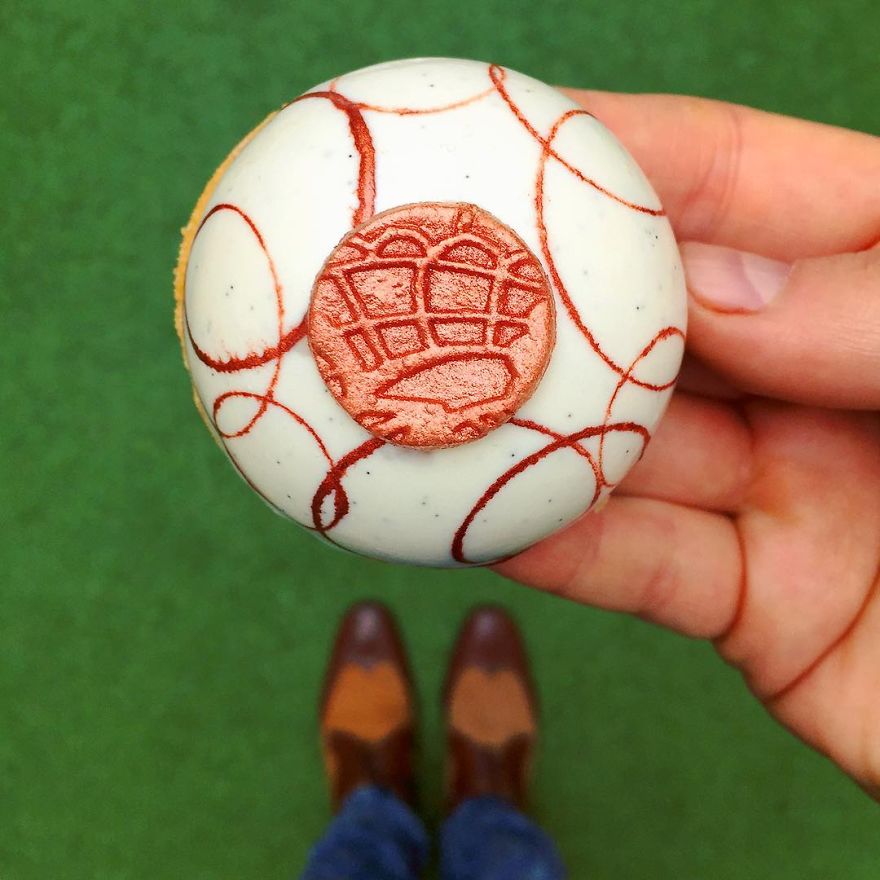 Desserted_in_paris Crazy Cakes