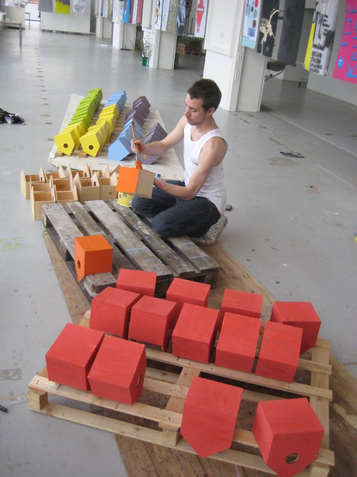 I Made 3500 Birdhouses From Scrapwood To Keep Birds In Cities I Made 3500 Birdhouses From Scrapwood To Keep Birds In Cities