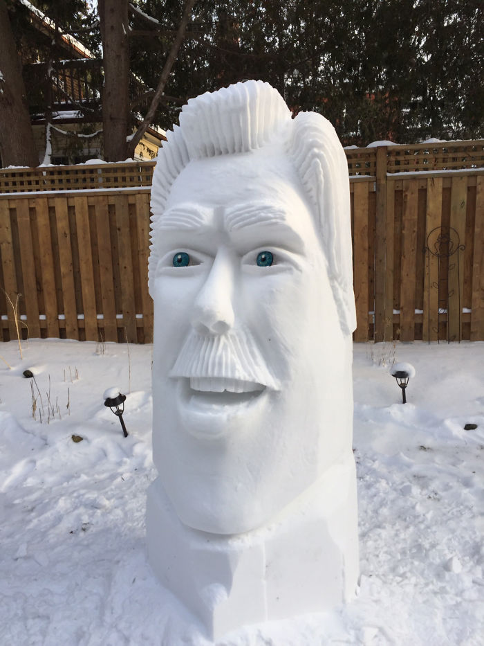 I Make 7-Feet Tall Snow Sculptures In My Front Yard