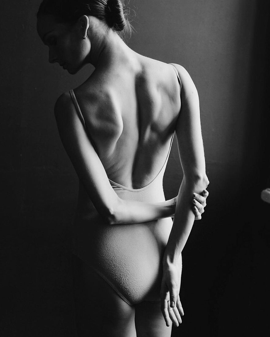 Russian Ballet Photographer Darian Volkova Shares Behind The Stage Life Of Dancers