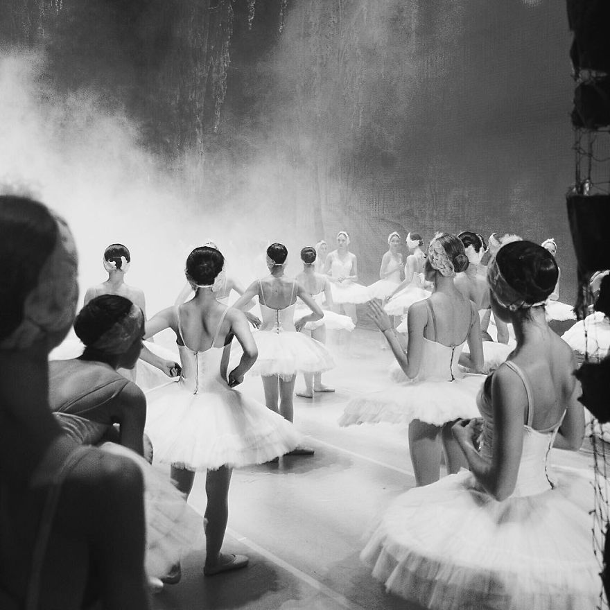 Russian Ballet Photographer Darian Volkova Shares Behind The Stage Life Of Dancers