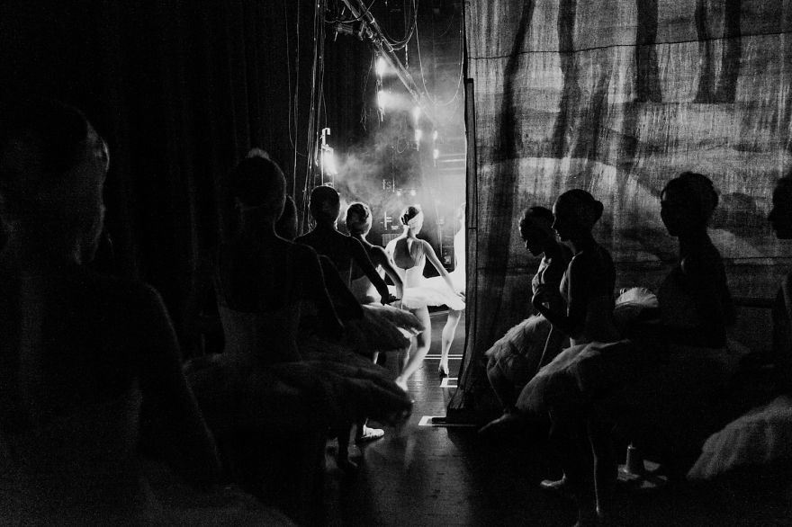 Russian Ballet Photographer Darian Volkova Shares Behind The Stage Life Of Dancers