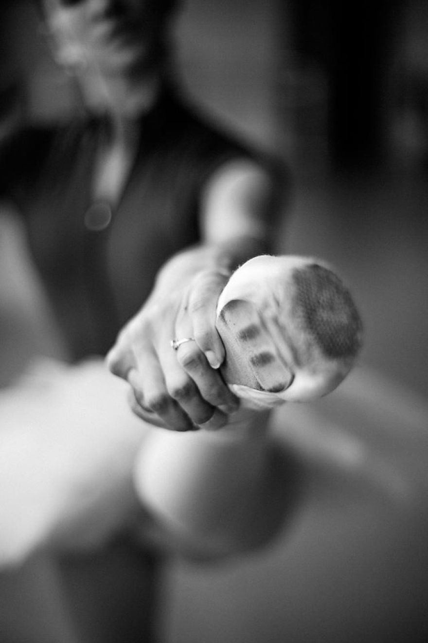 Russian Ballet Photographer Darian Volkova Shares Behind The Stage Life Of Dancers