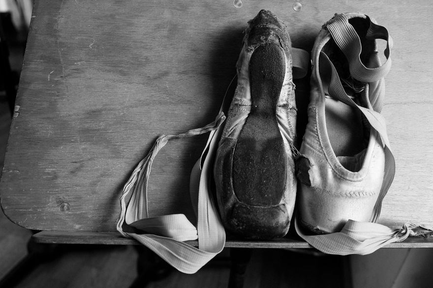 Russian Ballet Photographer Darian Volkova Shares Behind The Stage Life Of Dancers
