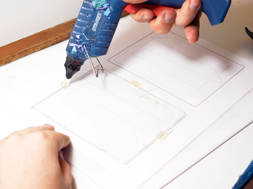 We Made An Awesome Geometric Crystal Terrarium Out Of Reused CD Cases