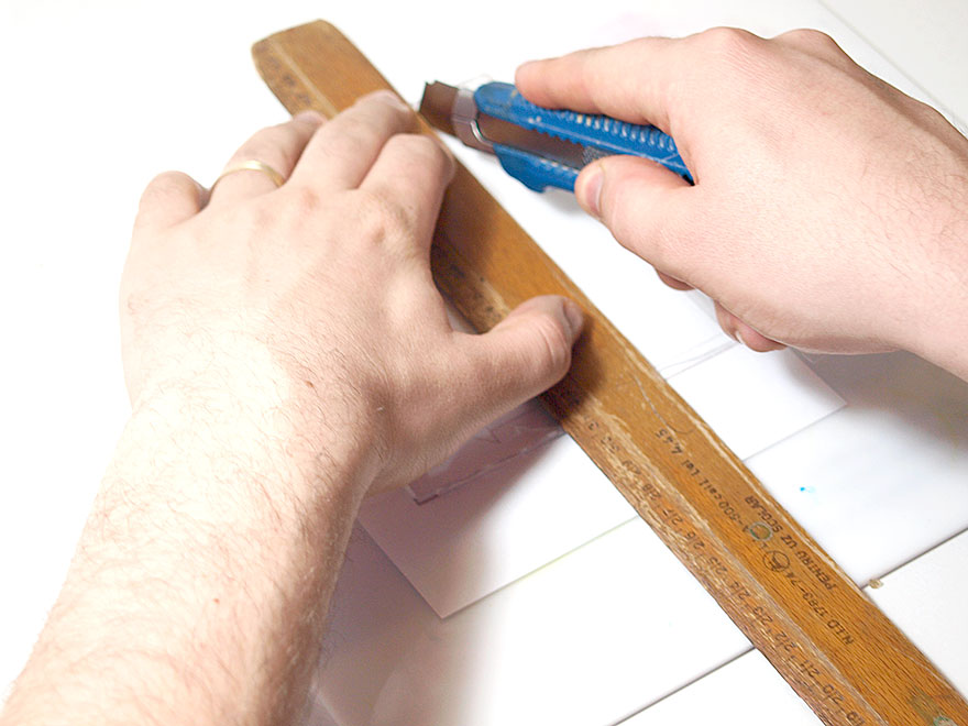 We Made An Awesome Geometric Crystal Terrarium Out Of Reused CD Cases