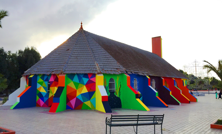 abandoned-church-painted-urban-street-art-okuda-san-miguel-morocco-16