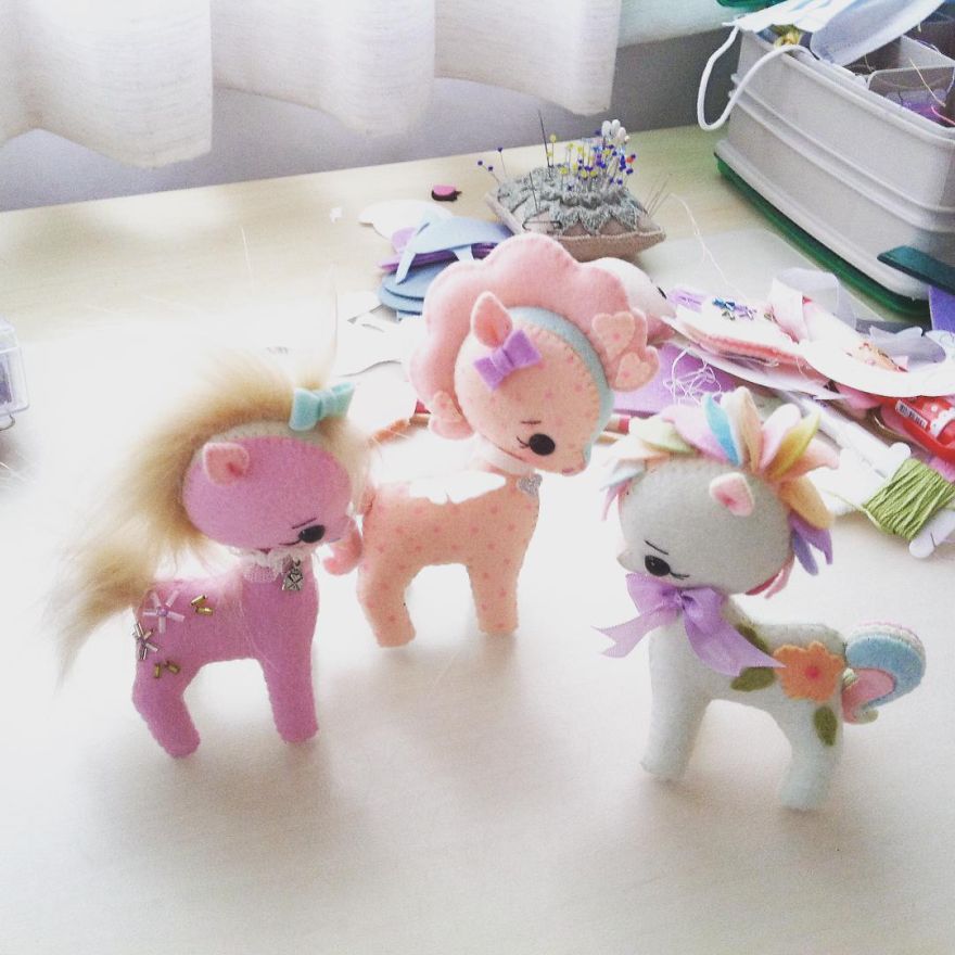 Artist Creates Cute DIY Dolls And Sells Their Patterns So You Could Make One Too