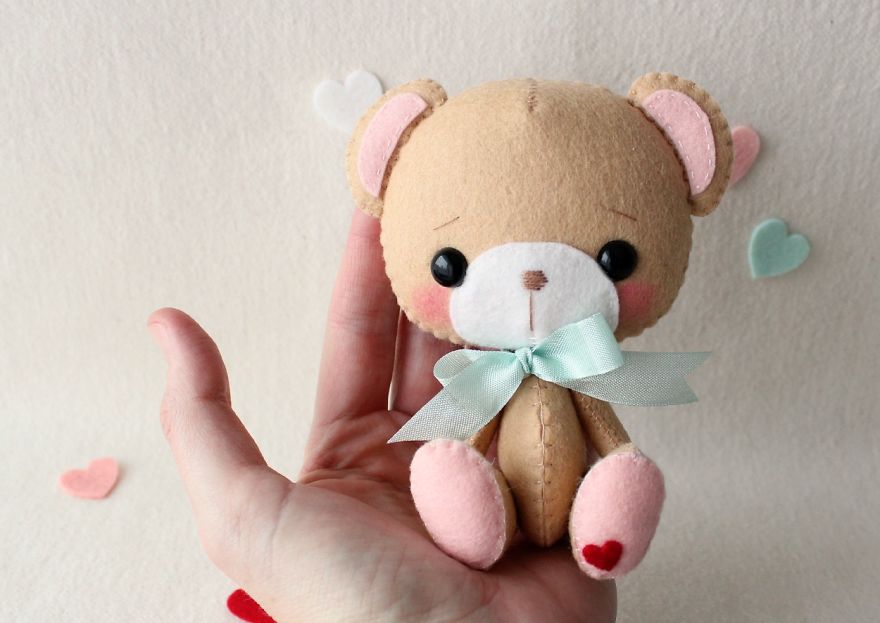 Artist Creates Cute DIY Dolls And Sells Their Patterns So You Could Make One Too