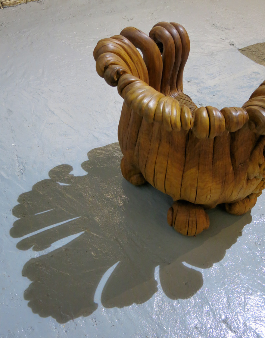 chair-carved-from-single-oak-stump-alex-johnson-10 chair-carved-from-single-oak-stump-alex-johnson-10