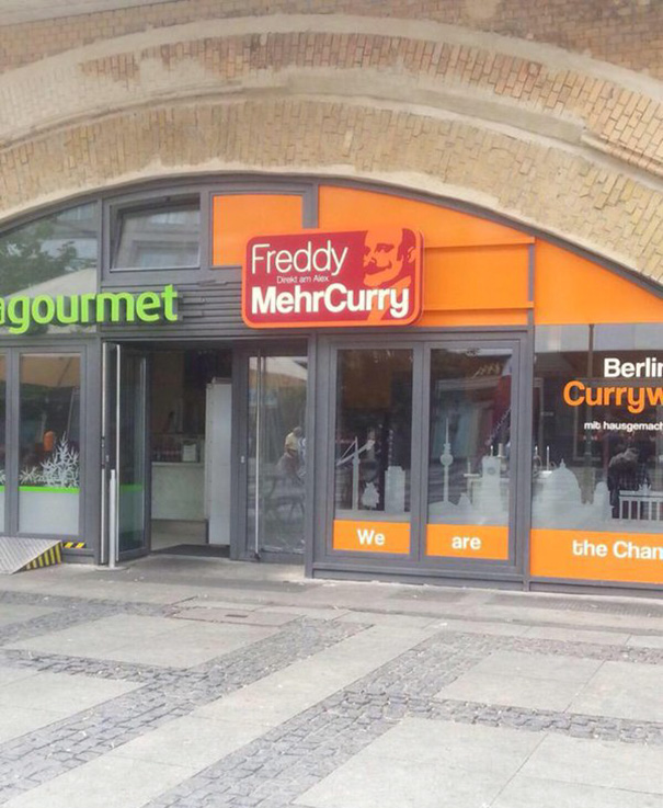 Restaurant sign ‘Freddy MehrCurry’