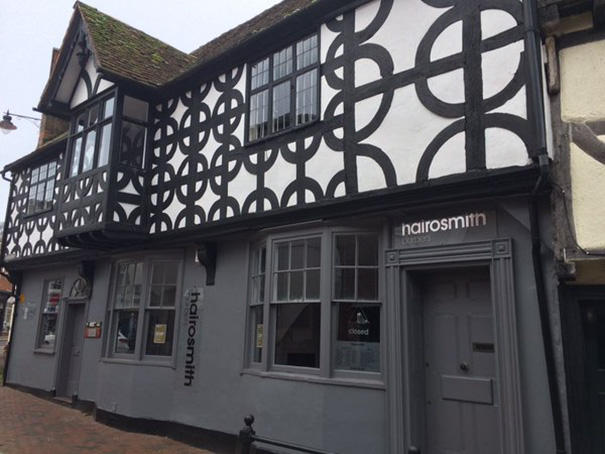 Shop sign ‘hairosmith’