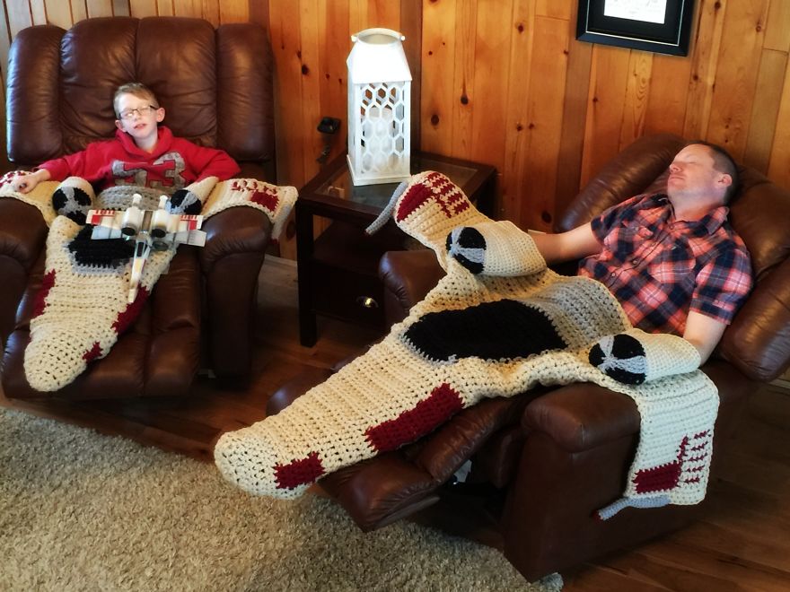 Crocheted X-Wing Starfighter Blanket That I Made To Keep The Force Warm Crocheted X-Wing Starfighter Blanket That I Made To Keep The Force Warm