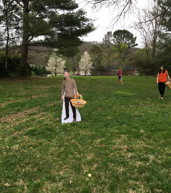 funny-cardboard-cutout-family-photos-dalton-ross-13