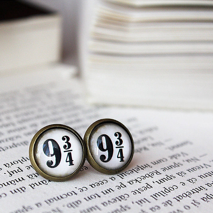 Platform 9 3/4 Earrings