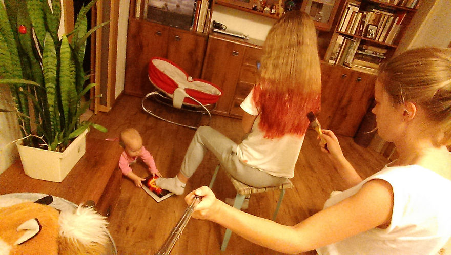 I Documented What It's Like To Be A Mom With A Selfie Stick I Documented What It's Like To Be A Mom With A Selfie Stick