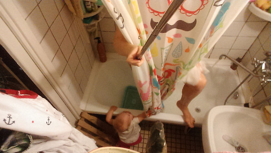 I Documented What It's Like To Be A Mom With A Selfie Stick