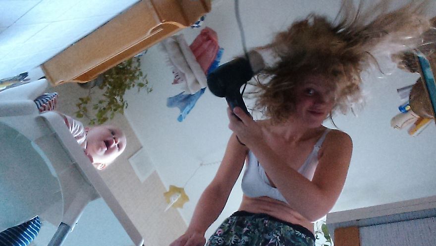 I Documented What It's Like To Be A Mom With A Selfie Stick I Documented What It's Like To Be A Mom With A Selfie Stick