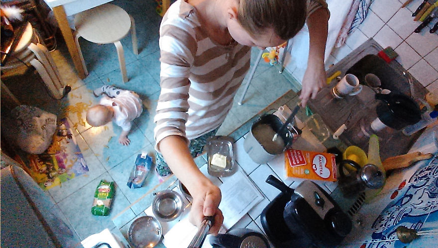 I Documented What It's Like To Be A Mom With A Selfie Stick